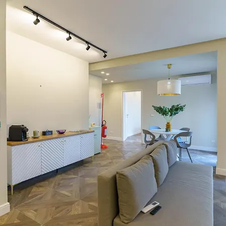 Apartament Thelema Katania